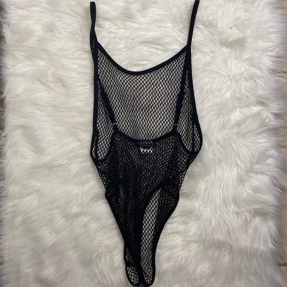 Fashion Nova Fish Net Body Suit - Picture 1 of 4